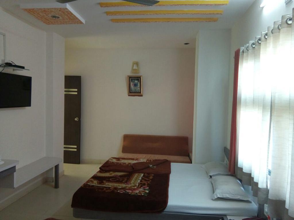 Hotel Sudarshan Nāthdwāra Extérieur photo